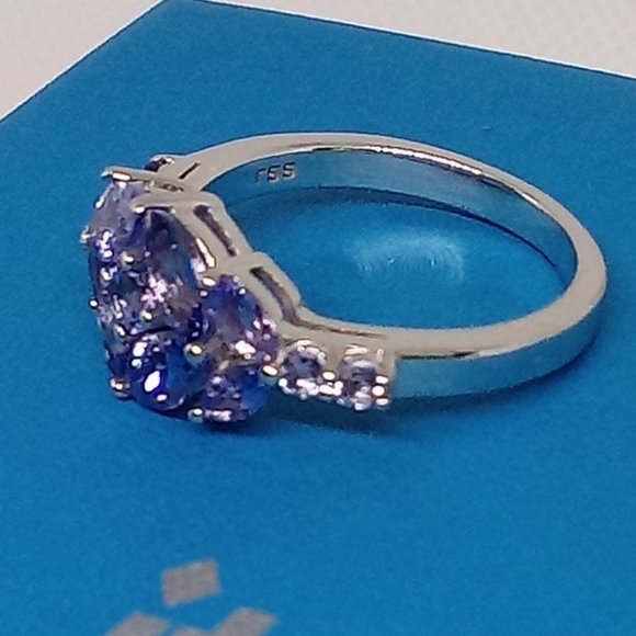 beautiful tanzanite ring! size 6 - Picture 4 of 7